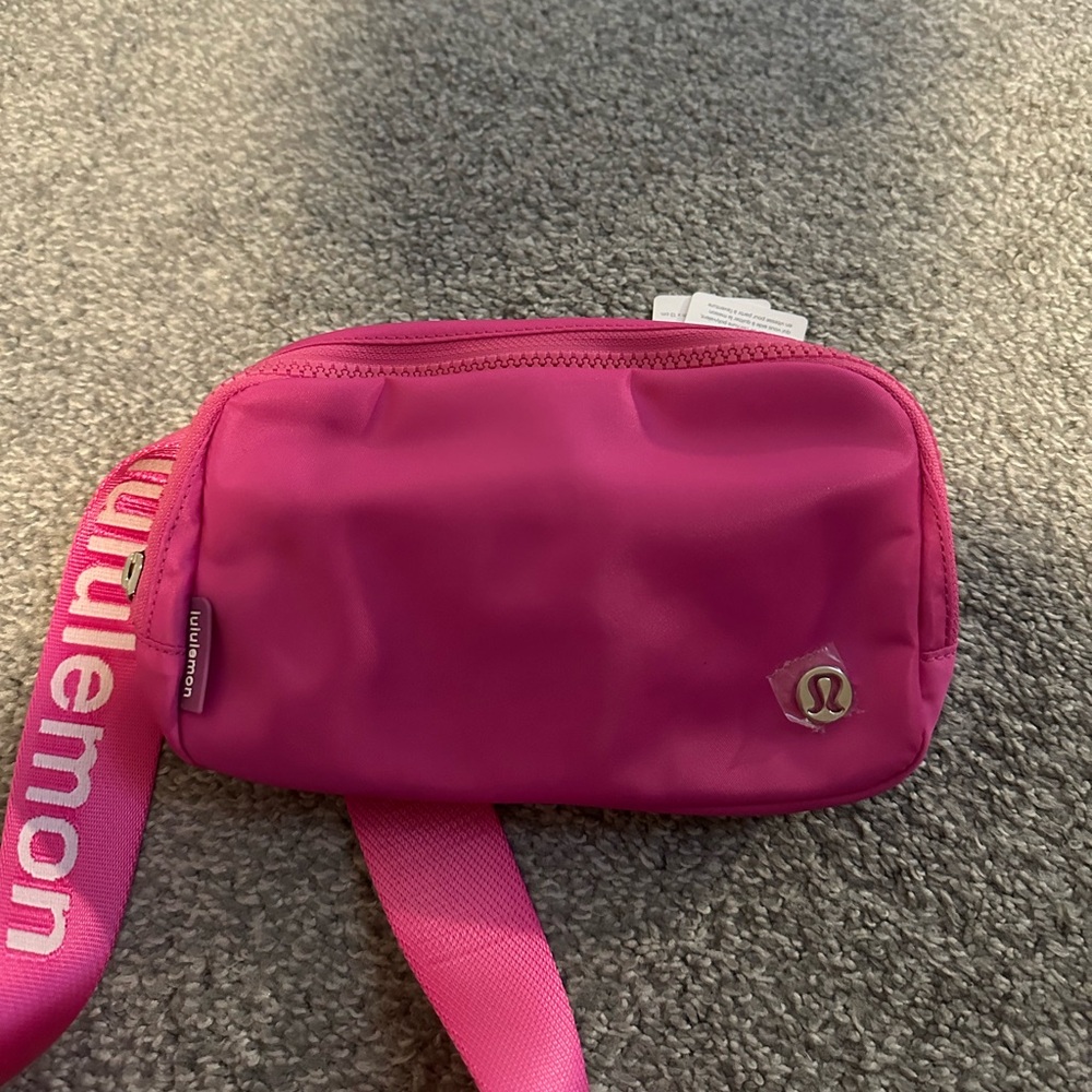 Lululemon hot pink belt bag